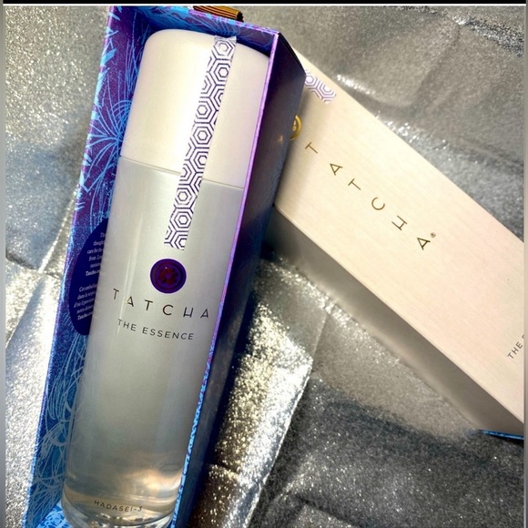 Tatcha Skincare Bundle (NEW) - Picture 6 of 10